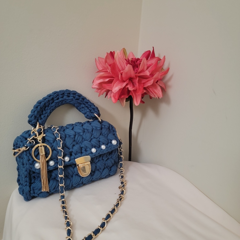 Blue Wooven Crossbody bag ( NWOT Handcrafted - Picture 4 of 5